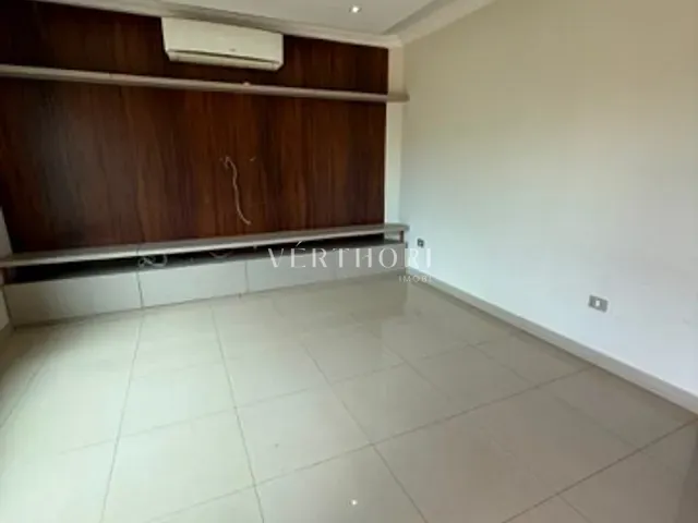 Casa 4 quartos e 5 banheiros, para alugar, no bairro Esperança em Londrina
