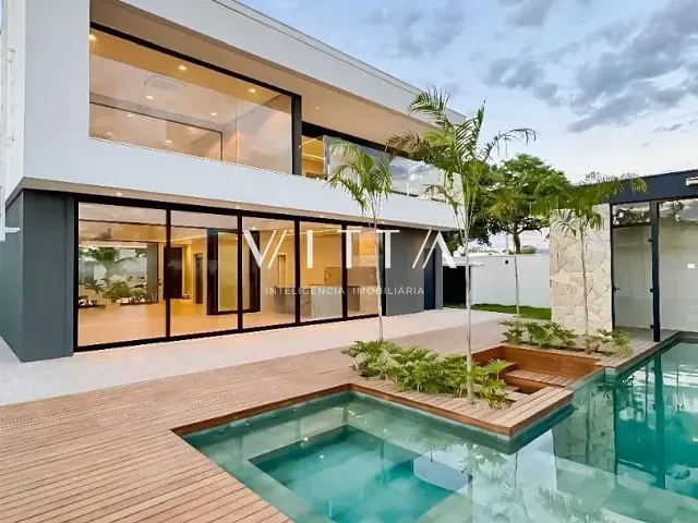 Casa com 600m² 4 quartos e 6 banheiros, à venda, no bairro Loteamento Caribe em Palmas