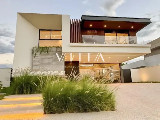 Casa com 600m² 4 quartos e 6 banheiros, à venda, no bairro Loteamento Caribe em Palmas