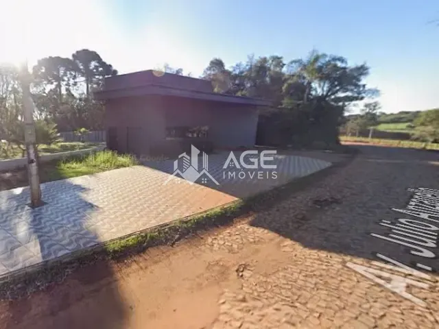 Casa 3 quartos e 4 banheiros, à venda, no bairro Esperança em Erechim
