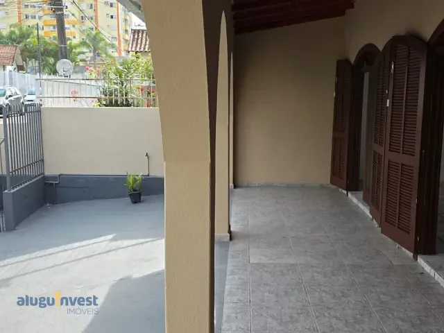 Casa para alugar, no bairro Trindade em Florianópolis