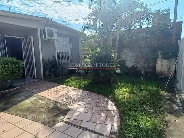 Casa com 400m² 2 quartos e 2 banheiros, à venda, no bairro Parque Granja Esperança em Cachoeirinha