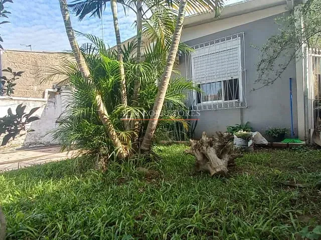 Casa com 400m² 2 quartos e 2 banheiros, à venda, no bairro Parque Granja Esperança em Cachoeirinha