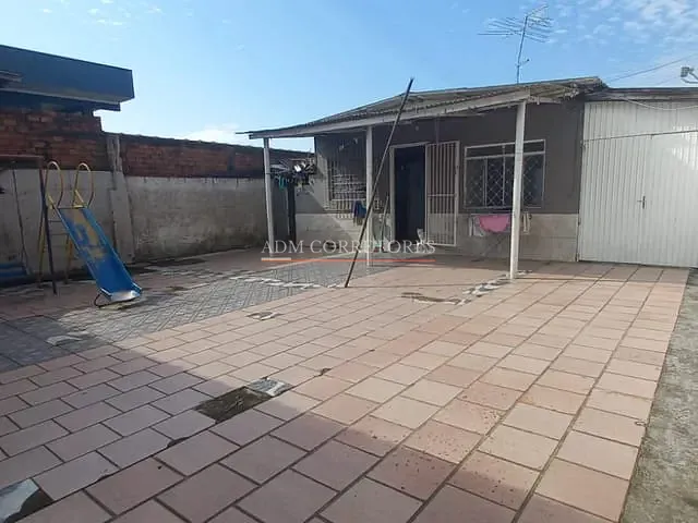 Casa com 400m² 2 quartos e 2 banheiros, à venda, no bairro Parque Granja Esperança em Cachoeirinha