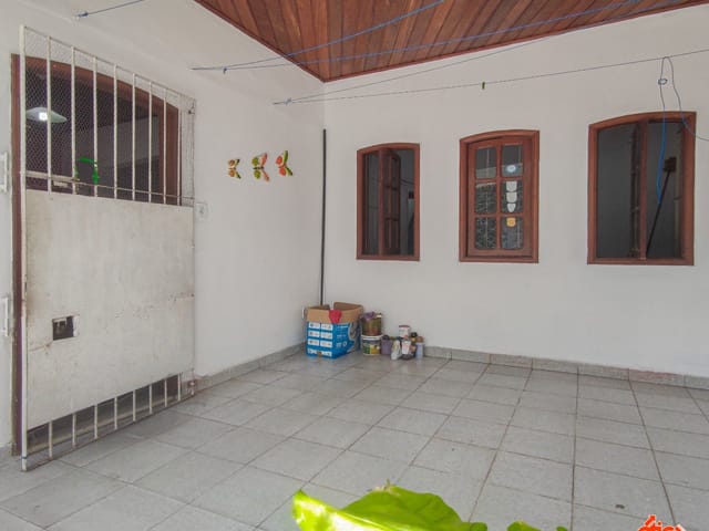 Casa 3 quartos e 1 banheiro, para alugar, no bairro Cidade Velha em Belém