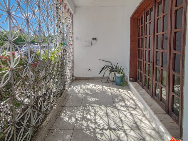 Casa 3 quartos e 1 banheiro, para alugar, no bairro Cidade Velha em Belém