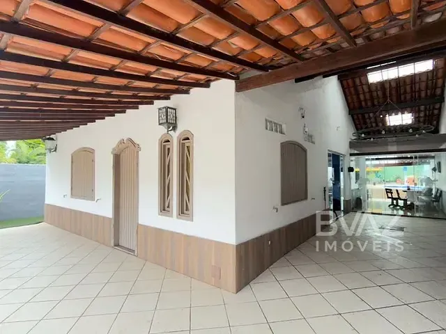 Casa com 360m² 5 quartos e 5 banheiros, à venda, no bairro Jardim Excelsior em Cabo Frio