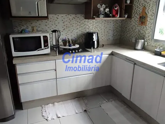 Casa 4 quartos e 3 banheiros, à venda, no bairro Vila Leonor em São Paulo