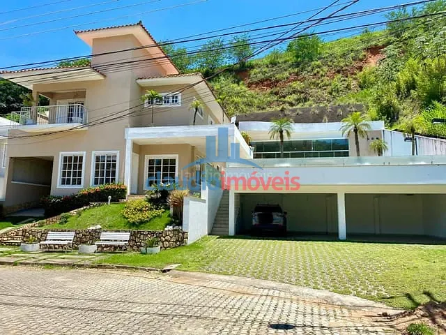 Casa com 800m² 5 quartos e 7 banheiros, à venda, no bairro Belvedere da Taquara em Barra do Piraí