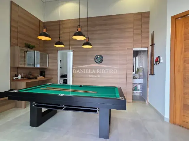 Casa 4 quartos e 6 banheiros, à venda, no bairro Terras de Santana em Londrina