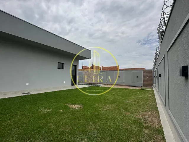 Casa 3 quartos e 4 banheiros, à venda, no bairro Chácara Letônia em Americana