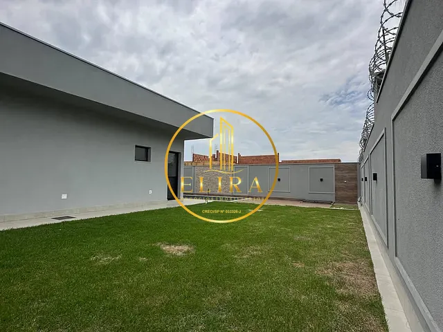 Casa 3 quartos e 4 banheiros, à venda, no bairro Chácara Letônia em Americana