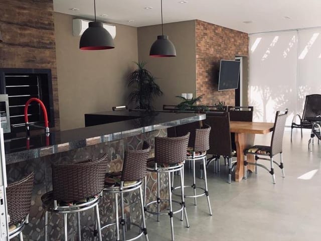 Casa com 450m² 4 quartos e 4 banheiros, à venda, no bairro Ecoville 1 em Dourados