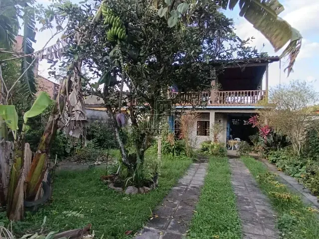 Casa com 360m² 3 quartos e 1 banheiro, à venda, no bairro Quinta Mariana em Guapimirim