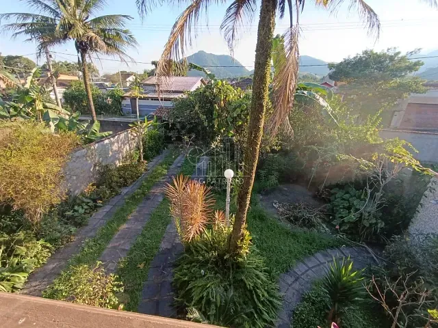 Casa com 360m² 3 quartos e 1 banheiro, à venda, no bairro Quinta Mariana em Guapimirim