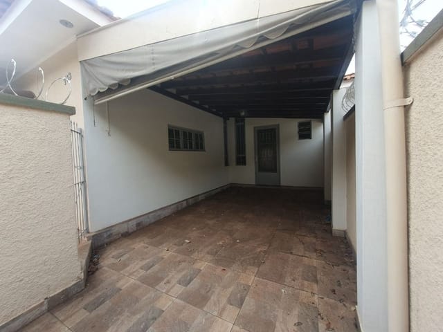 Casa com 112m² 2 quartos e 1 banheiro, à venda, no bairro Jardim Sumare em Birigui