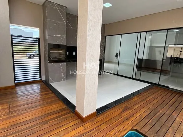 Casa com 300m² 3 quartos e 4 banheiros, à venda, no bairro Jardins Bolonha em Senador Canedo