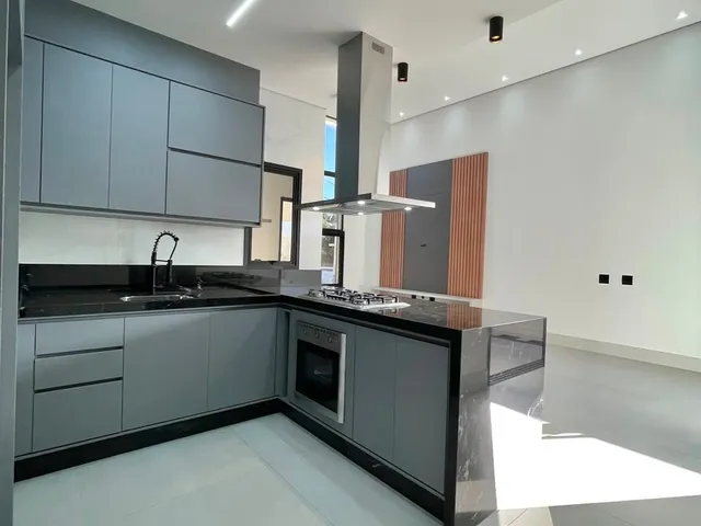 Casa 3 quartos e 3 banheiros, à venda, no bairro Jardim Santa Alice em Santa Bárbara D'Oeste