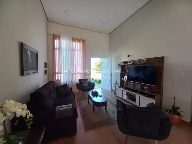 Casa com 240m² 3 quartos e 3 banheiros, à venda, no bairro Vila 12 de Setembro 2° Etapa em Jaguariúna