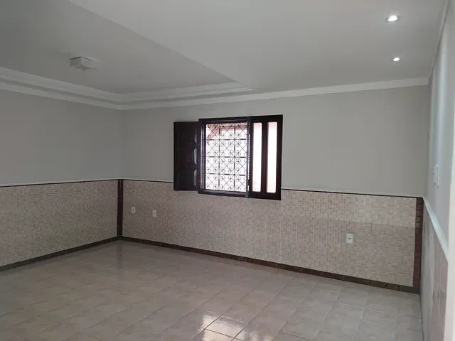 Casa 3 quartos e 1 banheiro, à venda, no bairro Abel Barbosa em Paulo Afonso