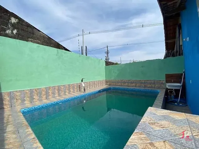Casa 2 quartos e 1 banheiro, à venda, no bairro Nossa Senhora do Sion em Itanhaém