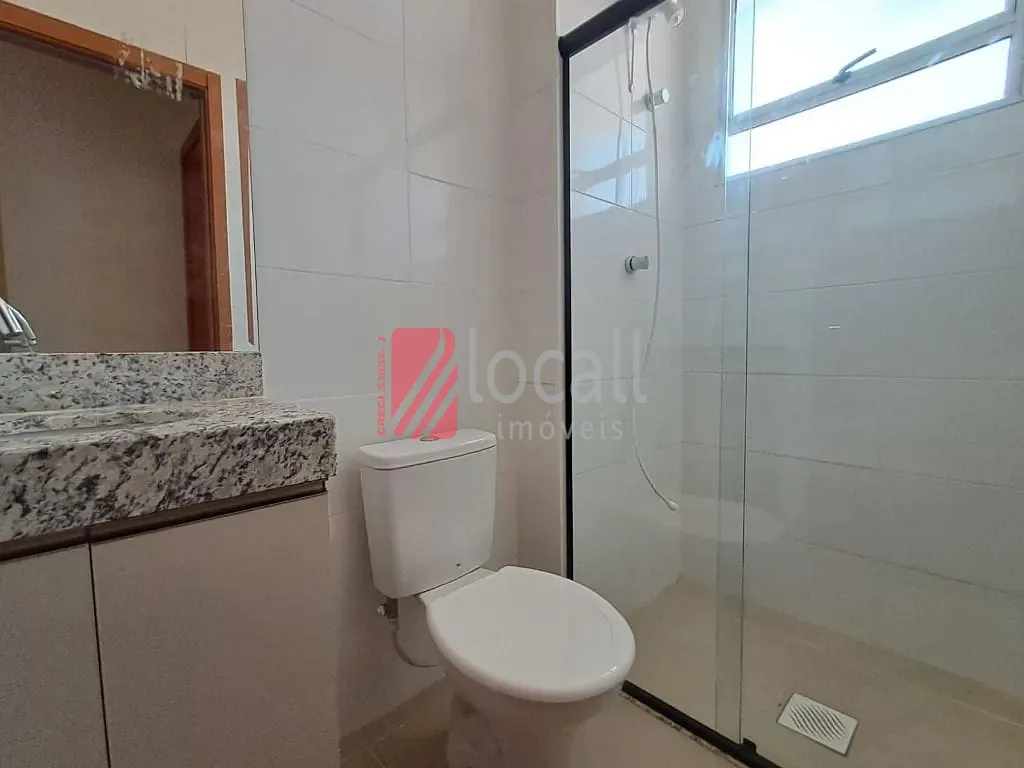 Casa com 3 quartos para aluguel, 93m² — foto 16 de 41