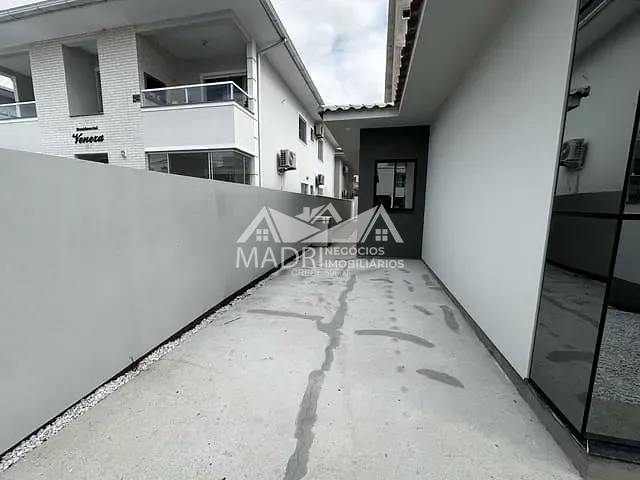 Casa com 139m² 3 quartos e 2 banheiros, à venda, no bairro Nova Palhoça em Palhoça