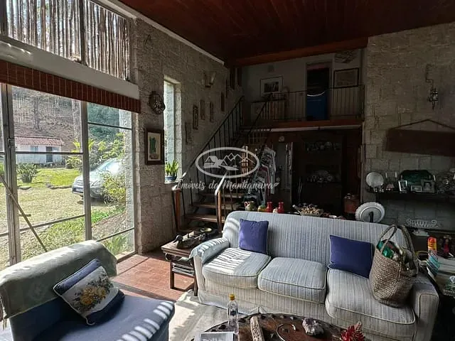 Sítio com 20000m² 11 quartos e 10 banheiros, à venda, no bairro Itatiaia em Itatiaia