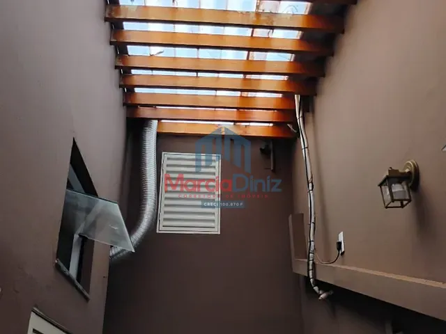Casa com 220m² 3 quartos e 1 banheiro, à venda, no bairro Carminha Sandoval em Ituverava