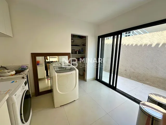 Casa 4 quartos e 6 banheiros, à venda, no bairro Alphaville em Santana de Parnaíba
