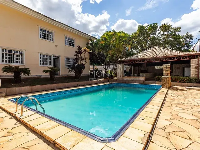 Casa 5 quartos e 8 banheiros, à venda, no bairro Park Way em Brasília