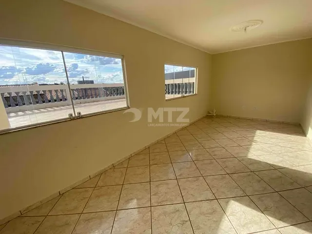 Casa com 250m² 3 quartos e 3 banheiros, à venda, no bairro Loteamento Jardim Eldorado em Botucatu