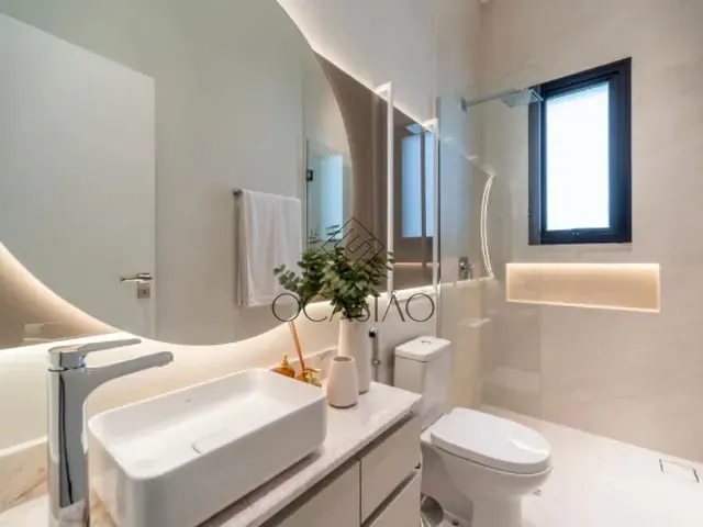 Casa 4 quartos e 4 banheiros, à venda, no bairro São Judas Tadeu em Balneário Camboriú