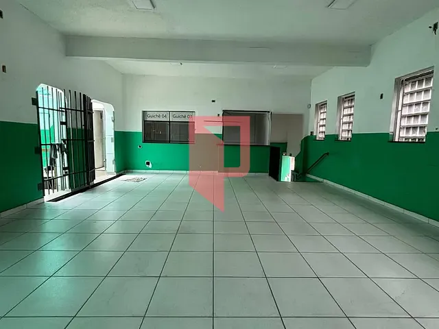 Casa para alugar, no bairro Barro Preto em Belo Horizonte