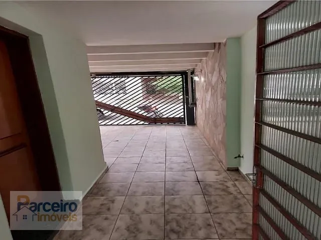 Casa com 330m² 5 quartos e 4 banheiros, à venda, no bairro Vila Brasilina em São Paulo