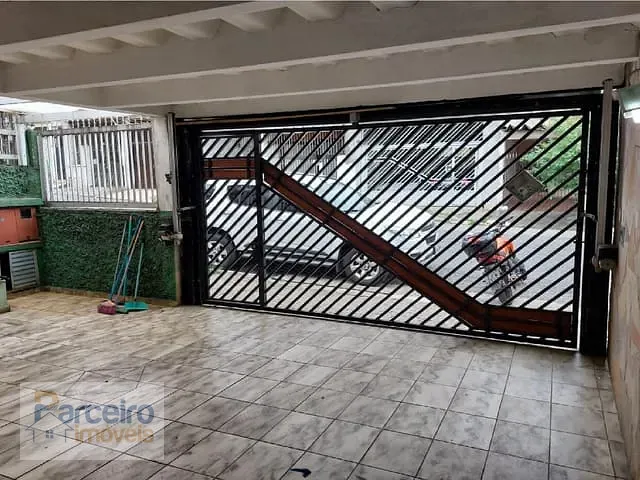 Casa com 330m² 5 quartos e 4 banheiros, à venda, no bairro Vila Brasilina em São Paulo