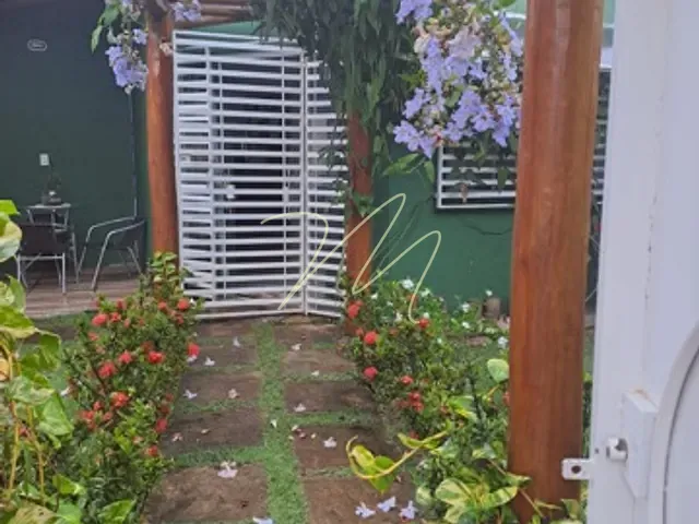 Casa 2 quartos e 2 banheiros, para alugar, no bairro Nossa Senhora da Vitória em Ilhéus
