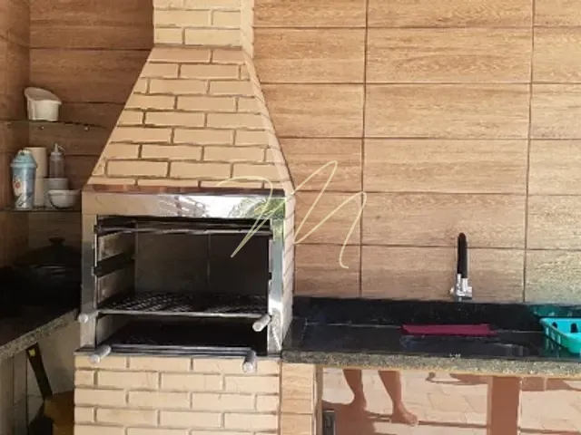 Casa 2 quartos e 2 banheiros, para alugar, no bairro Nossa Senhora da Vitória em Ilhéus