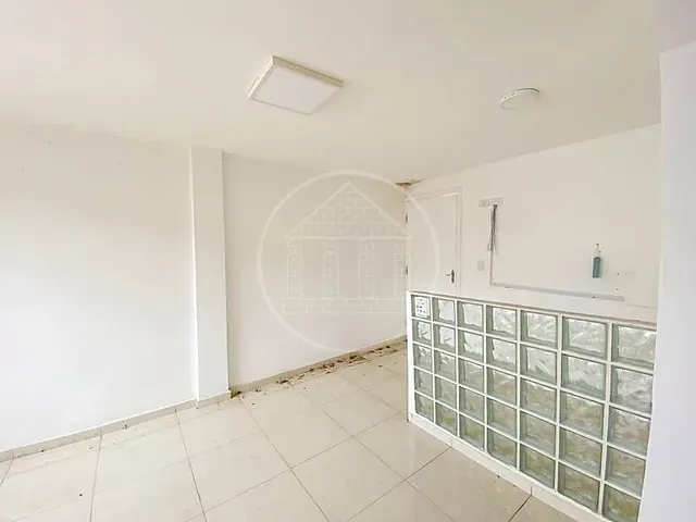 Casa com 240m², à venda, no bairro Vila Santo Antônio em São Paulo