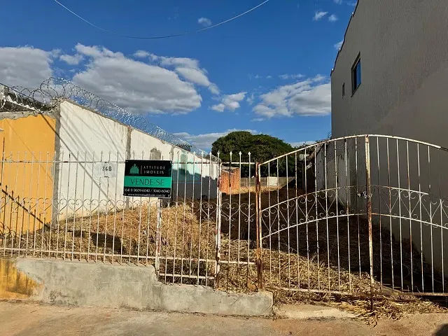Terreno com 300m², à venda, no bairro Nossa Senhora de Fátima em Catalão