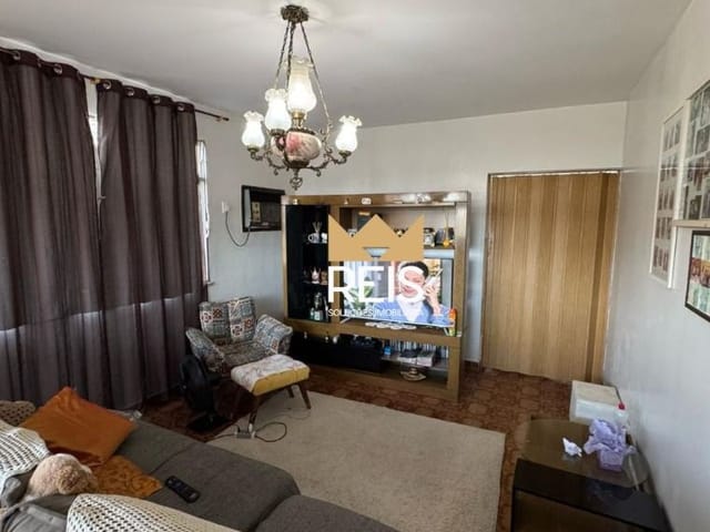 Casa com 461m² 2 quartos e 1 banheiro, à venda, no bairro Campo Grande em Rio de Janeiro