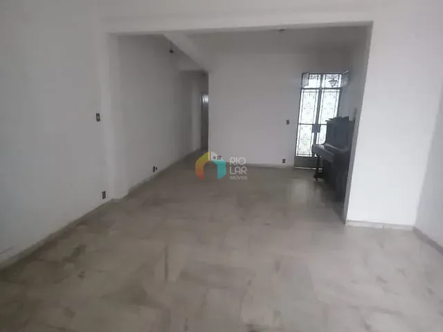 Casa com 300m² 5 quartos e 5 banheiros, à venda, no bairro Santa Teresa em Rio de Janeiro