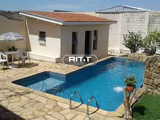 Casa com 300m² 3 quartos e 2 banheiros, à venda, no bairro Jardim do Lago em Campinas