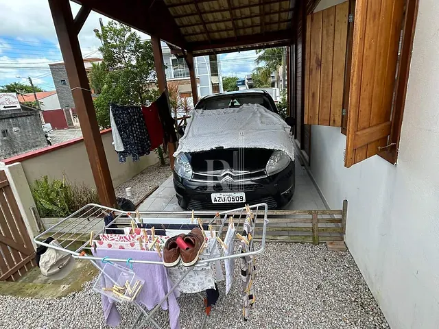 Casa 2 quartos e 2 banheiros, à venda, no bairro santa luzia em Tijucas