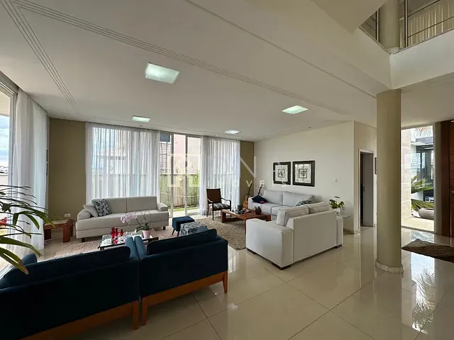 Casa com 700m² 4 quartos e 5 banheiros, à venda, no bairro Condomínio Reserva do Paratehy em São José dos Campos