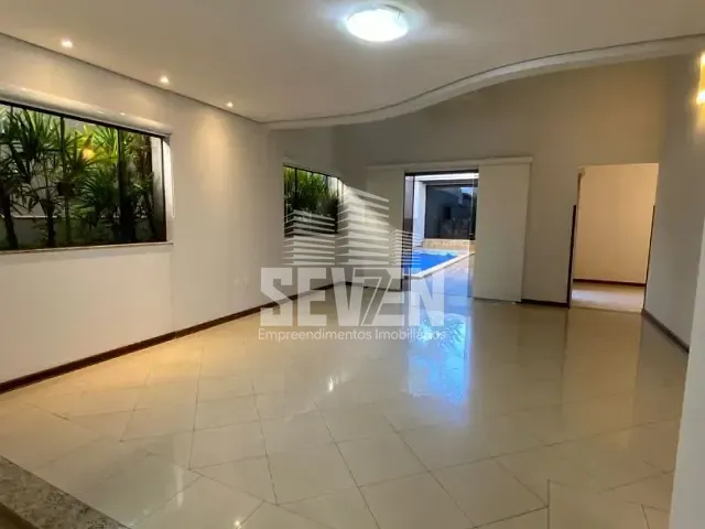 Casa com 500m² 5 quartos e 3 banheiros, à venda, no bairro Samambaia Parque Residencial em Bauru