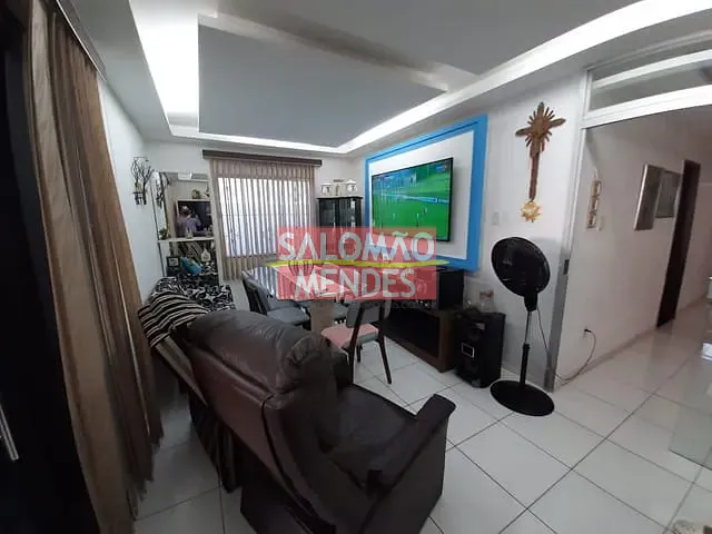 Casa com 300m² 4 quartos e 4 banheiros, à venda, no bairro Pedreira em Belém