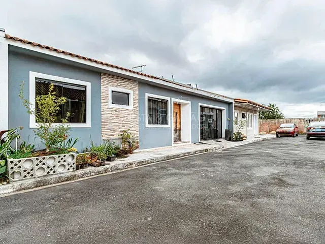 Casa com 108m² 3 quartos e 2 banheiros, à venda, no bairro Paloma em Colombo