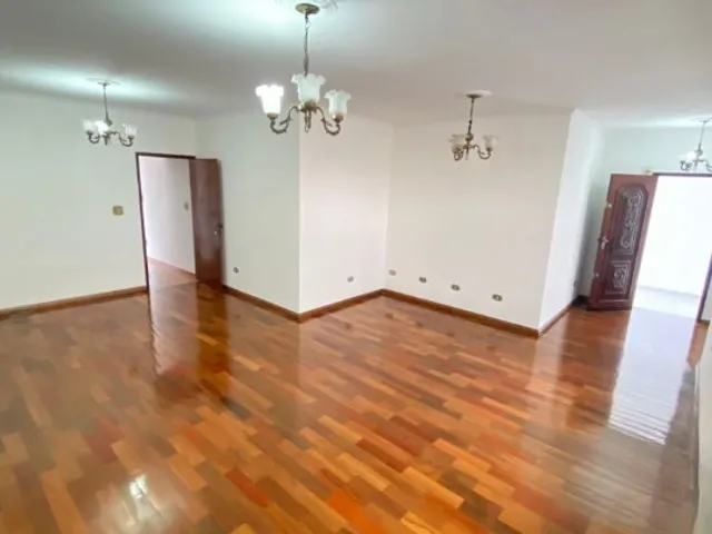 Casa 3 quartos e 5 banheiros, à venda, no bairro Campestre em Santo André