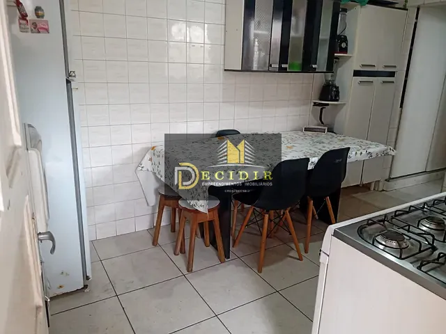 Casa com 138m² 4 quartos e 3 banheiros, à venda, no bairro Vila Ema em São Paulo